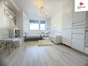 Pronájem bytu 1+kk 29 m2 Božetická, Praha, cena 16000 CZK / objekt / měsíc, nabízí 