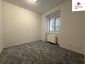 Pronájem bytu 2+1 43 m2 U svobodárny, Praha, cena 16500 CZK / objekt / měsíc, nabízí 