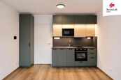 Pronájem bytu 1+kk 28 m2 Pod Zámečkem, Hradec Králové, cena 13600 CZK / objekt / měsíc, nabízí 