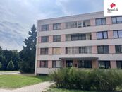 Pronájem bytu 3+1 57 m2 Dukelská, Broumov, cena 15000 CZK / objekt / měsíc, nabízí 