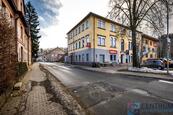 Pronájem obchodních prostor, 176 m2, cena 35000 CZK / objekt / měsíc, nabízí Realitní kancelář CENTRUM s.r.o.