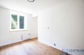 Pronájem bytu 2+kk, 38 m2, cena 10900 CZK / objekt / měsíc, nabízí 