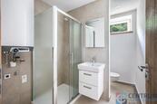 Pronájem bytu 2+kk, 38 m2, cena 10900 CZK / objekt / měsíc, nabízí Realitní kancelář CENTRUM s.r.o.