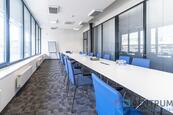 Pronájem zasedací místnosti 42 m², U Pergamenky, Praha 7 - Holešovice, cena 20062 CZK / objekt / měsíc, nabízí Realitní kancelář CENTRUM s.r.o.