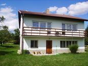 Pronájem bytu 3+1 s balkonem a zahradou v rodinném domě Dolní Hořice u Chýnova, cena 11500 CZK / objekt / měsíc, nabízí 