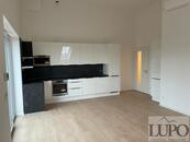 Nový byt 2+kk, 73m2, dva balkony, garážové stání, sklep, 2 patro s výtahem, Brandýs n/L., cena 22000 CZK / objekt / měsíc, nabízí 
