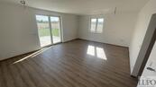 Novostavba domu 5+kk, 128m2, pozemek cca 400m2, Úžice- Postřižín, ul. Spojovací., cena 10100000 CZK / objekt, nabízí 