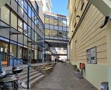 Pronájem, Prostory a objekty pro obchod a služby, Praha 3, cena 102800 CZK / objekt / měsíc, nabízí Realitní kancelář Donna