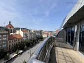 Pronájem kancelářských prostor (132m2) Václavské náměstí, cena 9 EUR / m2 / měsíc, nabízí 