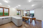REZERVOVÁNO / Prodej RD 5kk (346m2), bazén, terasy, parkování, Říčany - Praha východ, cena 25950000 CZK / objekt, nabízí 