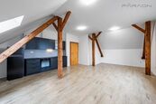 Prodej třípodlažního bytového domu 550 m2 se zahradou 1261 m2, Lety, Písek, Jihočeský kraj, cena 18900000 CZK / objekt, nabízí Faraon Reality, s.r.o.