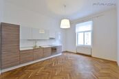 Pronájem vybaveného bytu 3+kk (93m2) parkovací stání náměstí Jiřího z Poděbrad, Praha Vinohrady,, cena 44800 CZK / objekt, nabízí 
