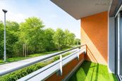 REZERVACE. Prodej nového kompletně vybaveného bytu 2+kk, 62,2 m, terasa, parkovací místo, Klapálkova, cena 8950000 CZK / objekt, nabízí 
