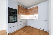 Nový byt 2+kk k pronájmu (111m2) s terasou u Břevnovského kláštera, Bělohorská, Praha 6 - Břevnov, cena 32000 CZK / objekt, nabízí Faraon Reality, s.r.o.