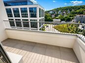 Pronájem moderního bytu 4+kk, LODŽIE, GARÁŽOVÉ STÁNÍ, REZIDENCE WALTROVKA PRAHA 5- JINONICE, cena 45900 CZK / objekt / měsíc, nabízí 