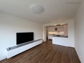 Pronájem bytu 3+kk (70 m2), balkon, Pod lipami, Praha 3 - Žižkov, cena 32000 CZK / objekt, nabízí Faraon Reality, s.r.o.