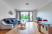 REZERVACE. Pronájem bytu 2+kk, 60 m2, terasa, parkovací místo, Rezidence Korunní, Praha - Vinohrady, cena 27000 CZK / objekt, nabízí Faraon Reality, s.r.o.