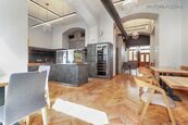 Pronájem restaurace (137 m2), Dlouhá, Praha 1 - Staré Město, cena 300000 CZK / objekt, nabízí Faraon Reality, s.r.o.