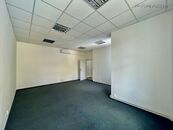Pronájem kanceláře 31,9 M2, Praha 4 - Nusle, Kloboučnická, cena 14296 CZK / objekt, nabízí Faraon Reality, s.r.o.