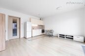 Prodej bytu 1+kk (40m2), balkon, sklep, Central Group, Toufarova, Praha - Stodůlky, cena 6850000 CZK / objekt, nabízí Faraon Reality, s.r.o.