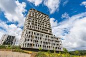 Prodej bytu 1+kk s lodžií (39 m2) a sklepem, Rezidence Zahálka - Mezi Vodami, Praha 4 - Modřany, cena 7200000 CZK / objekt, nabízí Faraon Reality, s.r.o.