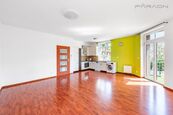Pronájem bytu 1+kk (43 m2) s možností parkování, Lochkov, Praha 5, cena 15000 CZK / objekt, nabízí Faraon Reality, s.r.o.