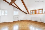 Pronájem kanceláře v centru (221m2), terasa, výtah, Praha 1 - Náměstí Republiky, cena 68000 CZK / objekt, nabízí Faraon Reality, s.r.o.