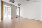 Pronájem kanceláří 100m2, recepce, výtah, vlastní vstup, Praha 3 - Žižkov, cena 38000 CZK / objekt, nabízí Faraon Reality, s.r.o.