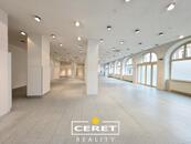 Pronájem exkluzivního obchodního prostoru v centru města Žatce, cena 60000 CZK / objekt / měsíc, nabízí 