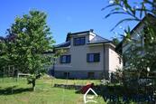 Prodej rodinného domu s pozemkem o celkové výměře 949 m2, Kamenný Přívoz, Praha - západ, cena 8900000 CZK / objekt, nabízí 