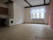 Pronájem bytu 1kk /OV/, 30m2 Zlín - Štefánikova, cena 9900 CZK / objekt / měsíc, nabízí 