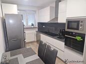 Prodej bytu 4+1 /OV/, 112 m2 Napajedla - Lány I, cena 7090000 CZK / objekt, nabízí 