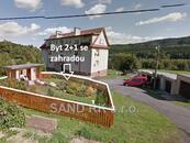 Byt 2+1 se zahradou přímo na hranicích, cena 10000 CZK / objekt / měsíc, nabízí 