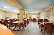 Luxusní restaurace s relaxačními prostory (vnitřní bazén, pergola, sauna), cena 7400000 CZK / objekt, nabízí SAND RK s.r.o.