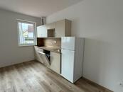 Pronájem novostavby bytu 1+kk, 38,57m2, Nemošická ul. Pardubice, cena 12500 CZK / objekt / měsíc, nabízí 