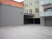 Parkovací stání v centru Pardubic, cena 1300 CZK / objekt / měsíc, nabízí 