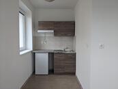 Pronájem 1+kk, 17,5 m2, Na Staré poště, Pardubice, cena 10800 CZK / objekt / měsíc, nabízí 