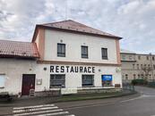 Prodej komerční nemovitosti s restaurací, sálem a bytem 2+kk Dolní Roveň, cena cena v RK, nabízí Právní Realitní Holding, s.r.o.