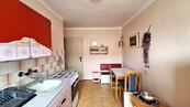 Prodej bytu 2+1 s balkonem, 65 m2, ul. Sokolovská, Pardubice, cena 4990000 CZK / objekt, nabízí 
