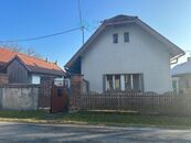 Prodej usedlosti 2+1, 1 055 mv Brníku, obec Oleška, okres Praha-východ, cena 4250000 CZK / objekt, nabízí Reality Jebavá s.r.o.