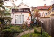 Prodej RD se zahradou, garáží a vydaným SP k přes, cena 12990000 CZK / objekt, nabízí 