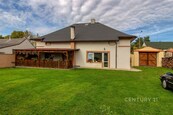 Prodej RD 3+1, 117 m2, pozemek 600 m2, obec Velenka, okr. Nymburk, cena 9700000 CZK / objekt, nabízí 