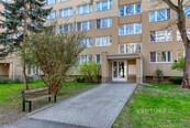 Pronájem prostorného bytu 2+1 s lodžií v Kolíně (ul. Masarykova), cena 17000 CZK / objekt / měsíc, nabízí 