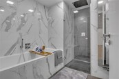 Prodej bytu 4KK, 110 m2, 2 terasy 33m2 , soukromý vstup na zahradu jen pro rezidenty ,garáž pro 2 auta Sakura Praha Košíře, cena 22990000 CZK / objekt, nabízí 