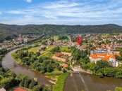 Hotel s restaurací se staletou tradicí k rekonstrukci, cena 14990000 CZK / objekt, nabízí 