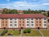 Prodej bytu 2+1, 56 m2 + sklep 7,5 m2 - Zruč nad Sázavou, ul. Na Výsluní, cena 2750000 CZK / objekt, nabízí
