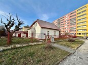 Prodej rodinného domu s plochou 453 m2, cena 13900000 CZK / objekt, nabízí CENTURY 21 Premium