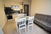 Nabízíme k pronájmu pěkný byt 1+1, OV, 35,1 m2, Ústí nad Labem - Severní Terasa, ul. Větrná, cena 10000 CZK / objekt / měsíc, nabízí 