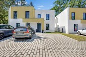 Prémiové bydlení 5+kk v rodinném domě i pro velkou rodinu. Novostavba, ihned k nastěhování, parkování, zahrada. Prestižní adresa Praha Klánovice., cena 19200000 CZK / objekt, nabízí CENTURY 21 Premium