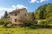 Rodinný dům u lesa s nadstandardním pozemkem o ploše 2000 m2, obec Psáry, cena 12990000 CZK / objekt, nabízí CENTURY 21 Ruby